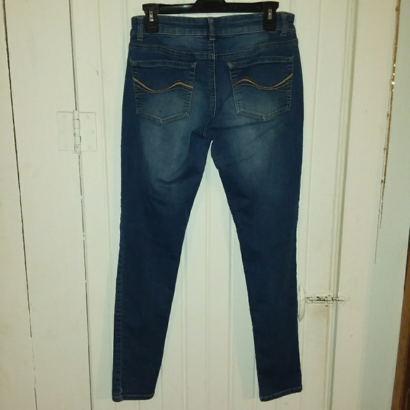 SO Jeans - Picture 2 of 3